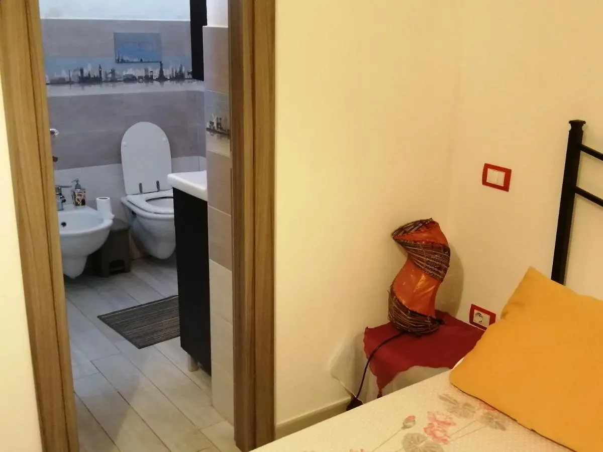 Siracusa,Tra Ortigia E Il Mare Syracuse 0*,  Italië